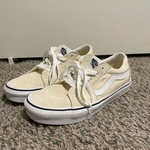 Vans Cream and White Sneakers W8/M6.5